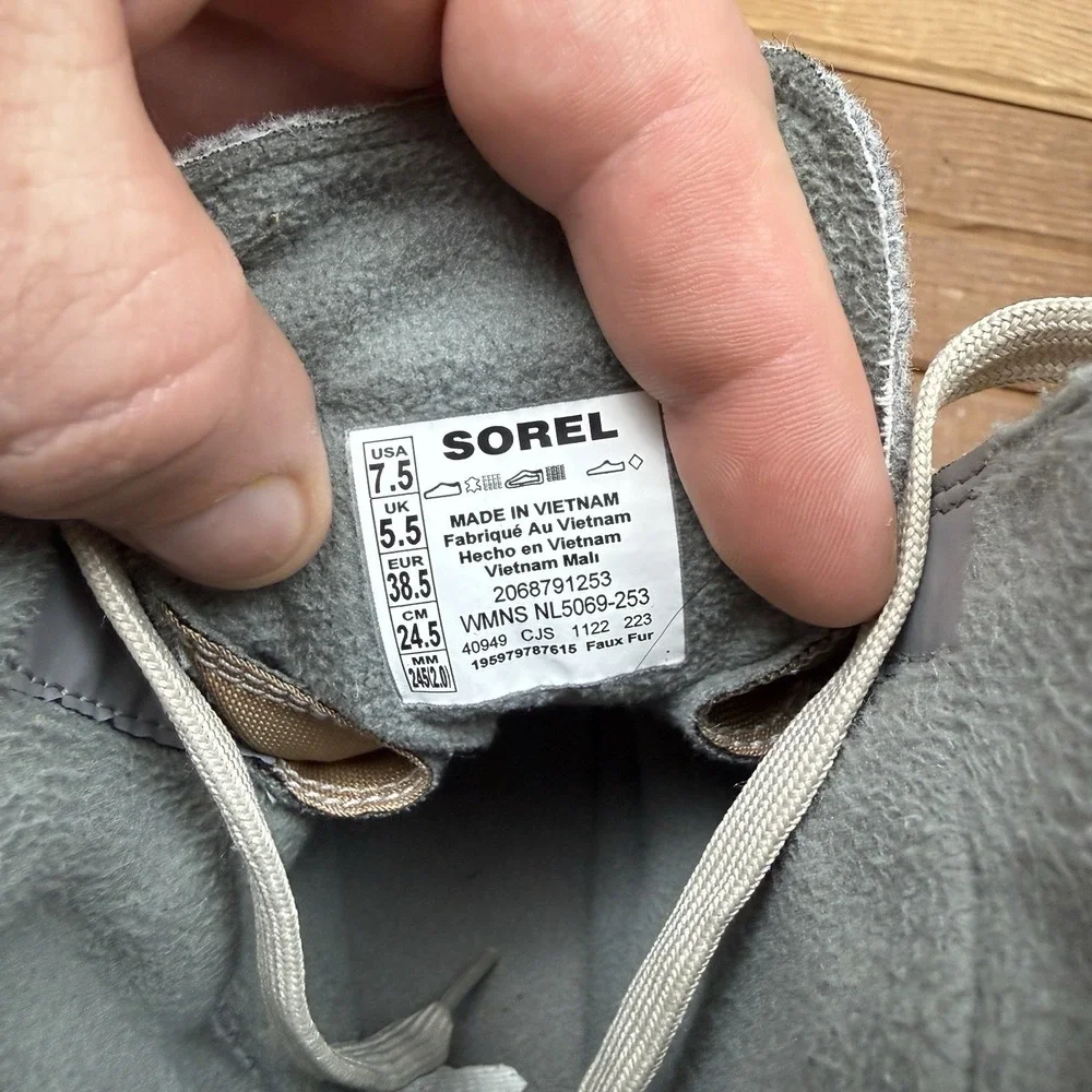 Sorel Boots Womens 7.5 Brown Gray Explorer II‎ Joan Waterproof Boot Outdoors